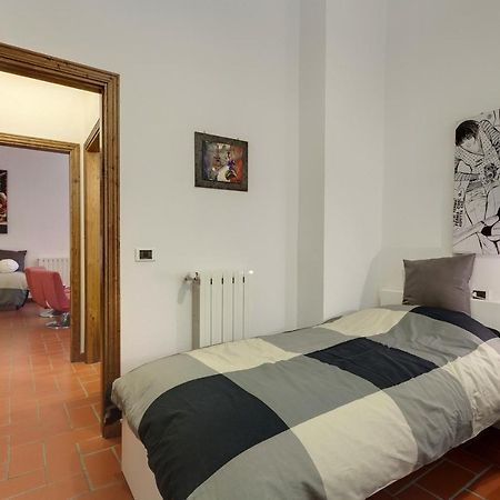Oche Florença Quarto foto